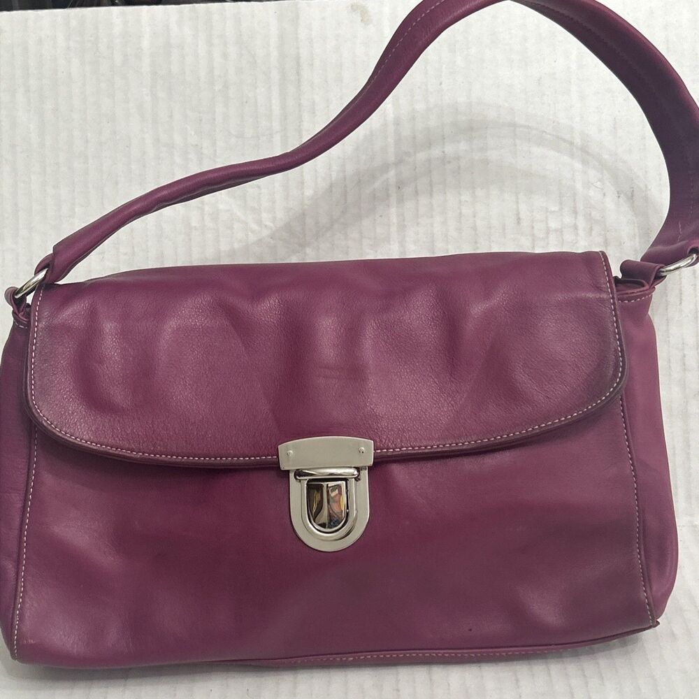vintage Perlina New York leather shoulder bag in orchid